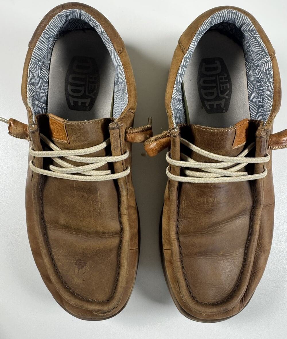 HEYDUDE Wally Men's US 10 M Brown Leather Lace-Up Loafer Lightweight Comfort
